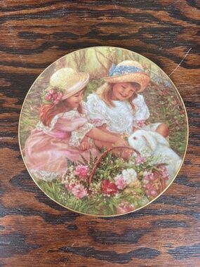 Reco "Easter Morning Visitor" Collector Plate • Sandra Kuck • Hearts & Flowers •